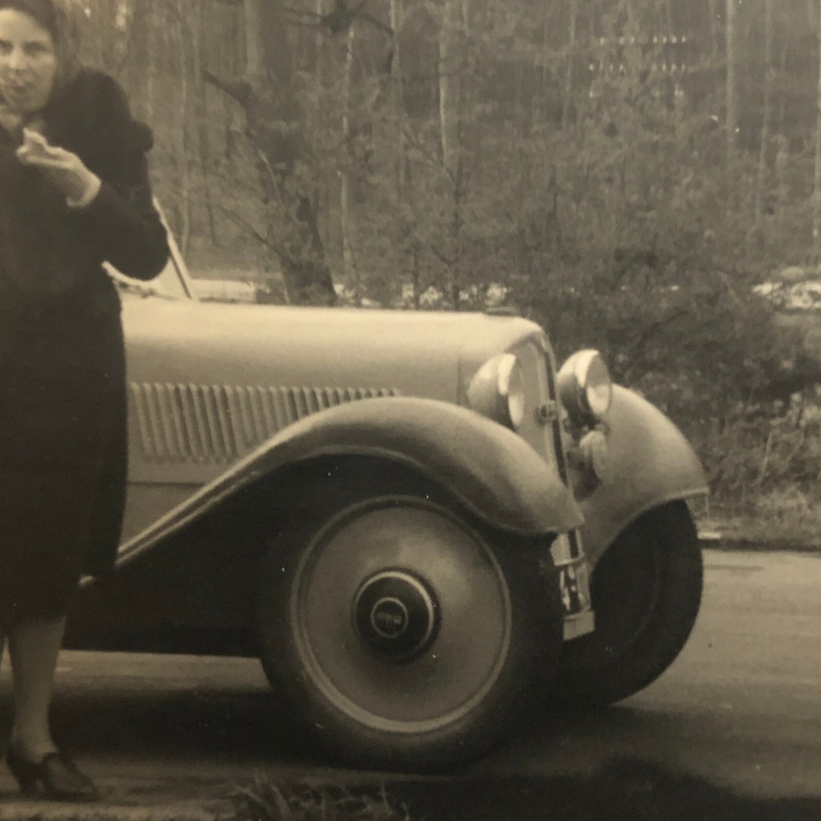 Vintage Photo Photograph Woman with Antique Car Automobile - Tag AL22SM2