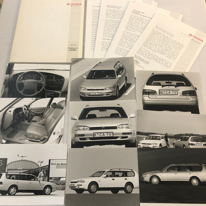 Toyota Camry Combi Station Wagon Press Kit with Photos 1992 1993