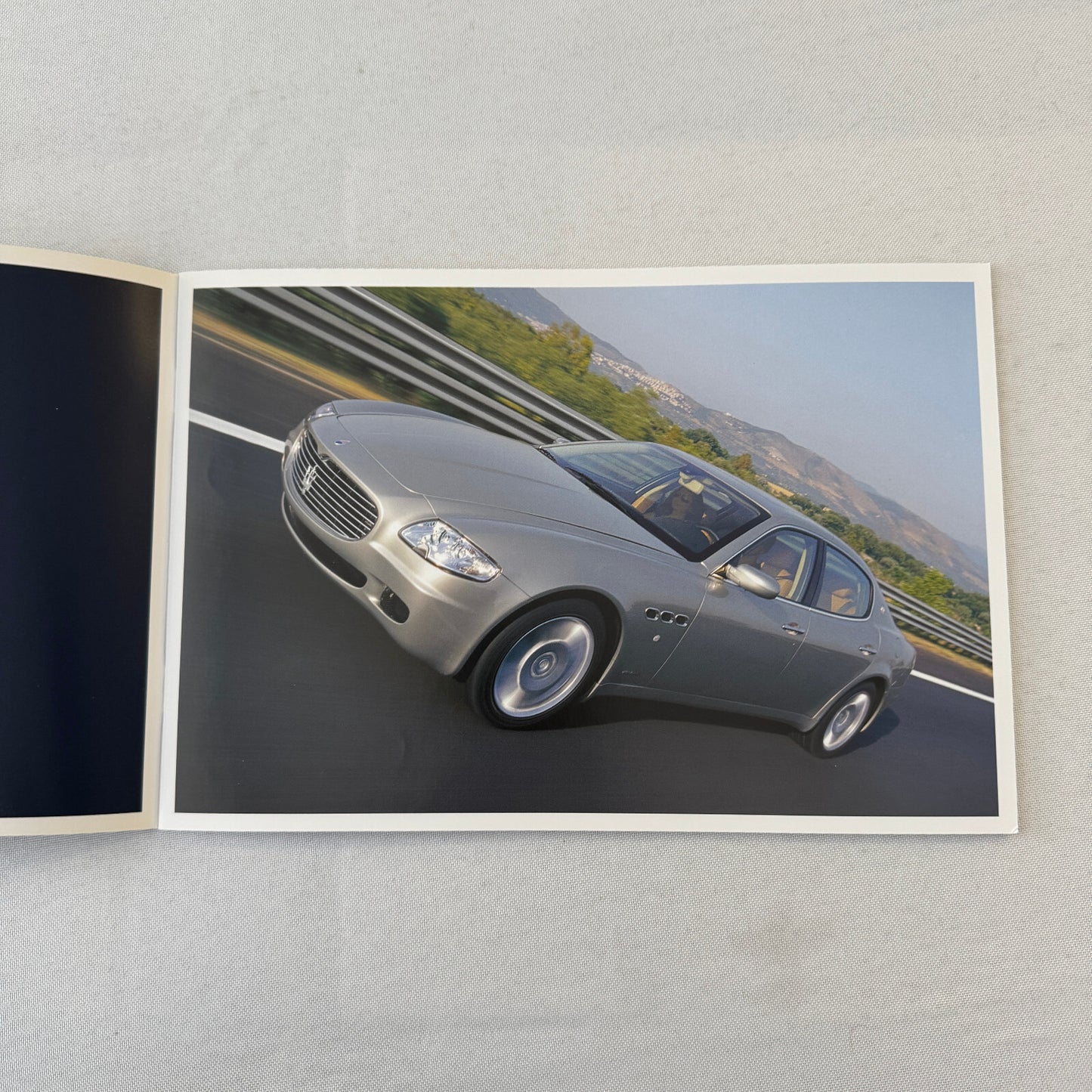 2014 Maserati Press Kit Brochure CD Quattroporte Coupe GT Spyder MC12 +