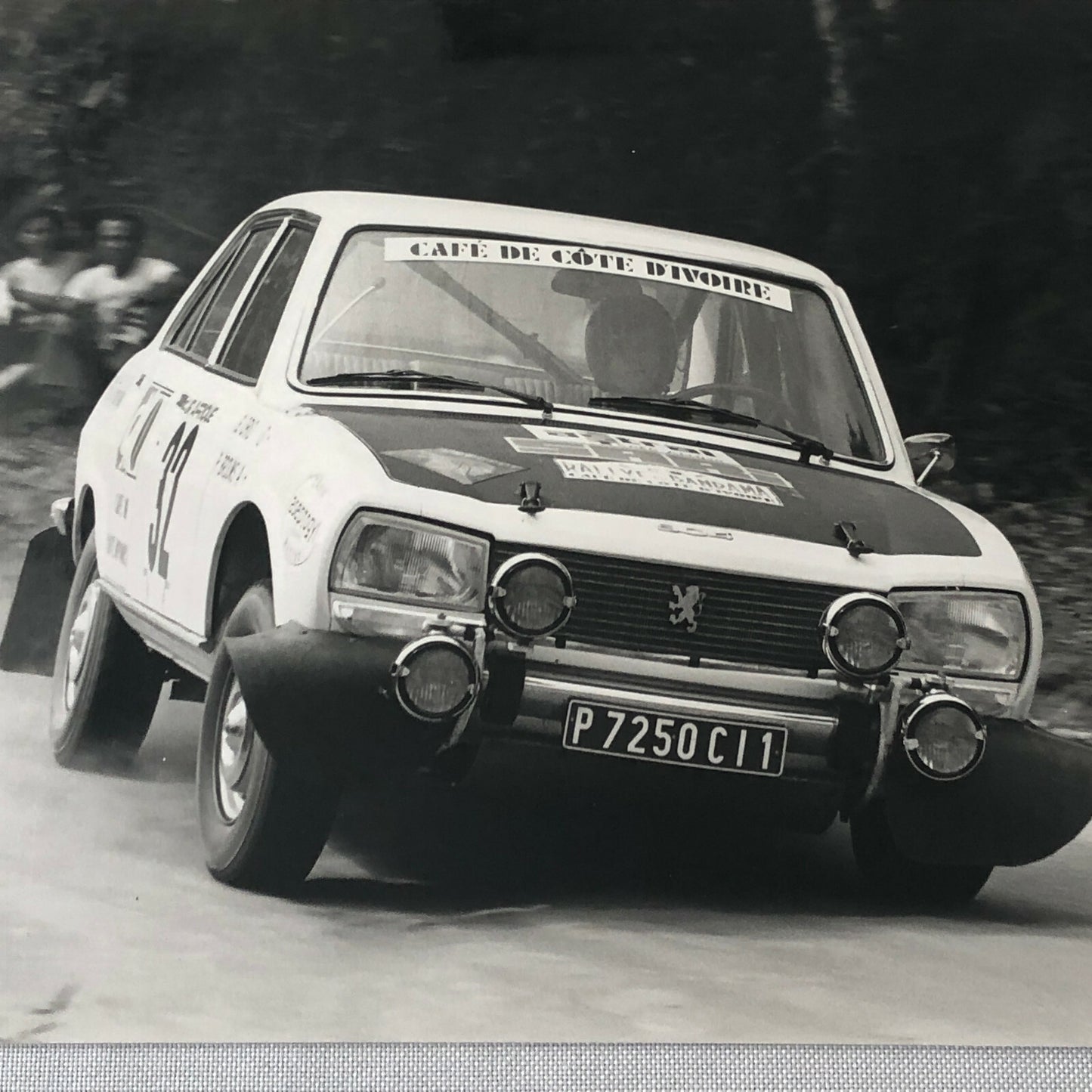 Vintage Rally Racing Photo Photograph 1974 Rallye du Bandama Peugeot Car