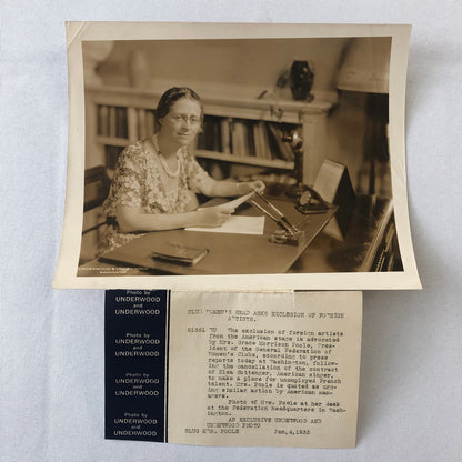 Press Photo Photograph 1933 Federation of Womens Clubs President Singers Ban
