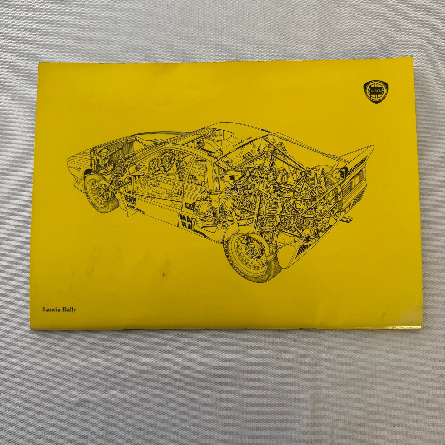 Lancia Rally 037 Rallye Racing Book Dossier Auto Motorsport FRENCH Text