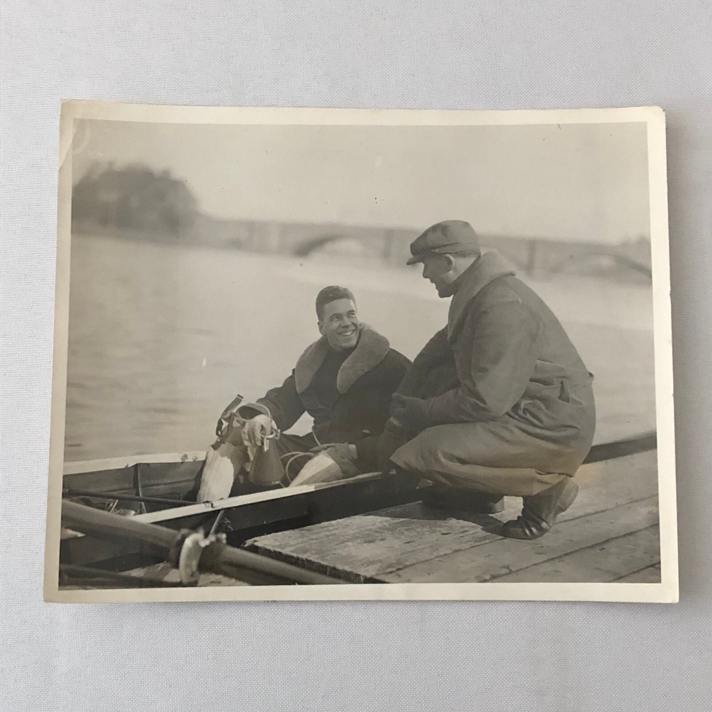 Press Photo Photograph Harvard Varsity Rowing Team Underwood and Underwood